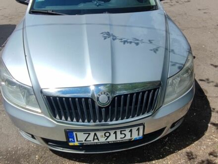 Шкода Октавия 2009 в Кривом Роге на Automoto.ua Серый Шкода Октавия, объемом двигателя 0 л и пробегом 351 тыс. км за 3500 $, фото 1 на Automoto.ua