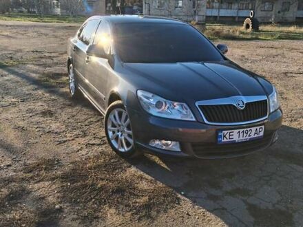 Серый Шкода Октавия, объемом двигателя 1.8 л и пробегом 162 тыс. км за 10800 $, фото 1 на Automoto.ua