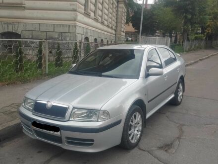 Серый Шкода Октавия, объемом двигателя 1.8 л и пробегом 140 тыс. км за 6736 $, фото 1 на Automoto.ua