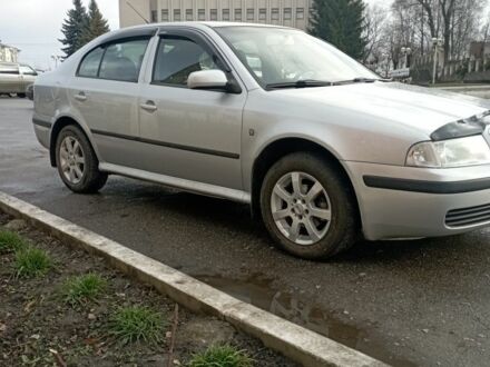 Сірий Шкода Октавія, об'ємом двигуна 1.6 л та пробігом 242 тис. км за 5600 $, фото 1 на Automoto.ua