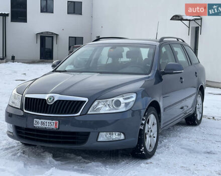 Серый Шкода Октавия, объемом двигателя 1.8 л и пробегом 207 тыс. км за 7650 $, фото 1 на Automoto.ua