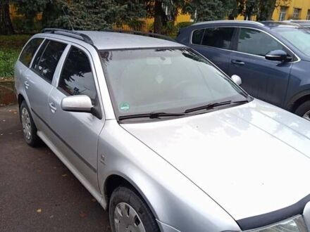 Сірий Шкода Октавія, об'ємом двигуна 1.6 л та пробігом 283 тис. км за 5850 $, фото 1 на Automoto.ua