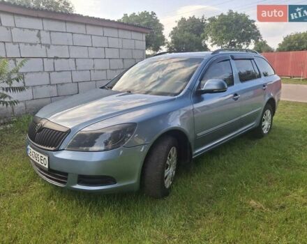 Серый Шкода Октавия, объемом двигателя 1.6 л и пробегом 206 тыс. км за 6500 $, фото 1 на Automoto.ua