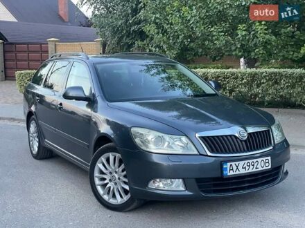 Серый Шкода Октавия, объемом двигателя 1.8 л и пробегом 262 тыс. км за 8800 $, фото 1 на Automoto.ua