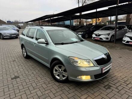 Сірий Шкода Октавія, об'ємом двигуна 1.4 л та пробігом 229 тис. км за 8000 $, фото 1 на Automoto.ua