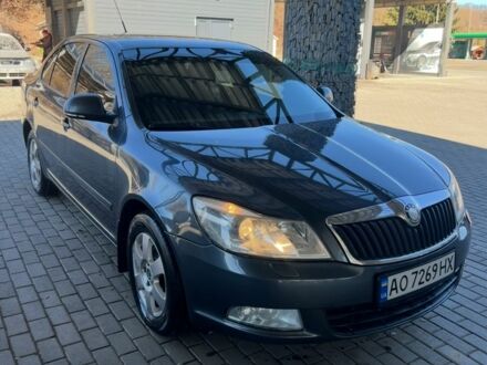 Шкода Октавия 2009 в Тячеве на Automoto.ua Серый Шкода Октавия, объемом двигателя 1.8 л и пробегом 245 тыс. км за 7200 $, фото 1 на Automoto.ua