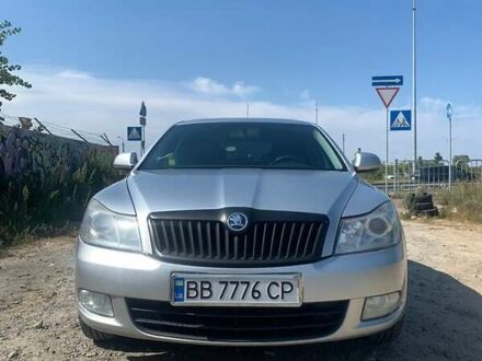 Шкода Октавія 2009 у Києві на Automoto.ua Сірий Шкода Октавія, об'ємом двигуна 1.6 л та пробігом 235 тис. км за 7700 $, фото 1 на Automoto.ua