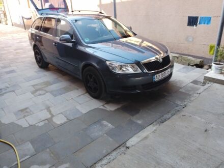 Шкода Октавия 2009 в Ужгороде на Automoto.ua Серый Шкода Октавия, объемом двигателя 1.4 л и пробегом 424 тыс. км за 6200 $, фото 1 на Automoto.ua