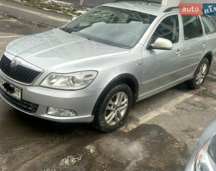 Серый Шкода Октавия, объемом двигателя 1.99 л и пробегом 263 тыс. км за 6999 $, фото 1 на Automoto.ua