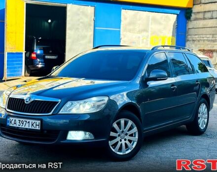 Серый Шкода Октавия, объемом двигателя 1.8 л и пробегом 165 тыс. км за 7900 $, фото 1 на Automoto.ua