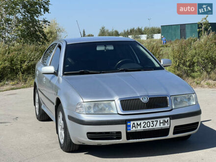 Шкода Октавия 2009 в Коростене на Automoto.ua Серый Шкода Октавия, объемом двигателя 1.78 л и пробегом 426 тыс. км за 5000 $, фото 1 на Automoto.ua