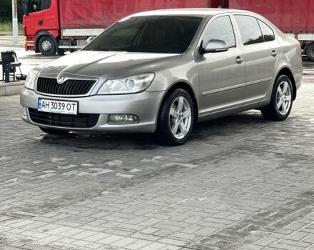 Сірий Шкода Октавія, об'ємом двигуна 2 л та пробігом 250 тис. км за 6900 $, фото 1 на Automoto.ua