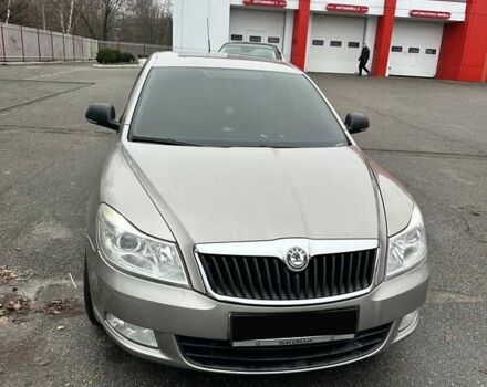 Сірий Шкода Октавія, об'ємом двигуна 1.6 л та пробігом 162 тис. км за 7000 $, фото 1 на Automoto.ua