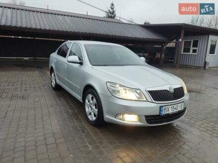 Серый Шкода Октавия, объемом двигателя 1.39 л и пробегом 201 тыс. км за 7500 $, фото 1 на Automoto.ua