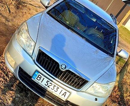 Серый Шкода Октавия, объемом двигателя 1.6 л и пробегом 252 тыс. км за 5500 $, фото 1 на Automoto.ua