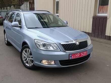 Серый Шкода Октавия, объемом двигателя 0 л и пробегом 205 тыс. км за 7100 $, фото 1 на Automoto.ua