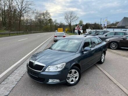 Сірий Шкода Октавія, об'ємом двигуна 2 л та пробігом 135 тис. км за 4000 $, фото 1 на Automoto.ua