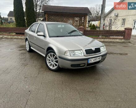 Сірий Шкода Октавія, об'ємом двигуна 1.6 л та пробігом 256 тис. км за 5899 $, фото 1 на Automoto.ua