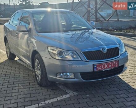Серый Шкода Октавия, объемом двигателя 1.6 л и пробегом 142 тыс. км за 9900 $, фото 1 на Automoto.ua