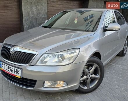 Серый Шкода Октавия, объемом двигателя 1.8 л и пробегом 233 тыс. км за 6450 $, фото 1 на Automoto.ua