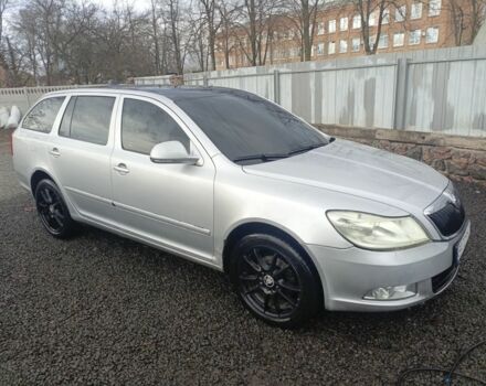 Серый Шкода Октавия, объемом двигателя 1.6 л и пробегом 250 тыс. км за 4600 $, фото 1 на Automoto.ua