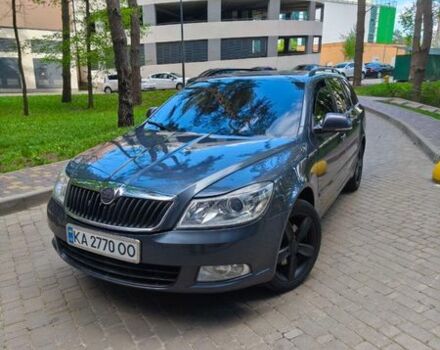 Серый Шкода Октавия, объемом двигателя 1.8 л и пробегом 227 тыс. км за 6500 $, фото 1 на Automoto.ua