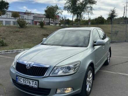 Шкода Октавия 2009 в Кривом Роге на Automoto.ua Серый Шкода Октавия, объемом двигателя 1.6 л и пробегом 233 тыс. км за 6700 $, фото 1 на Automoto.ua