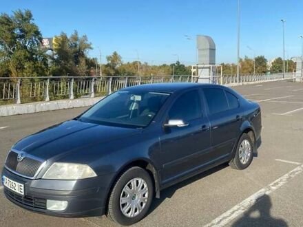 Серый Шкода Октавия, объемом двигателя 1.6 л и пробегом 343 тыс. км за 6300 $, фото 1 на Automoto.ua