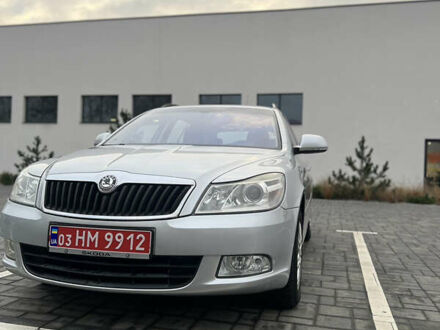 Серый Шкода Октавия, объемом двигателя 1.4 л и пробегом 217 тыс. км за 7100 $, фото 1 на Automoto.ua