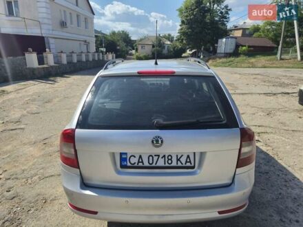 Шкода Октавия 2010 в Богуславе на Automoto.ua Серый Шкода Октавия, объемом двигателя 1.6 л и пробегом 288 тыс. км за 6400 $, фото 1 на Automoto.ua