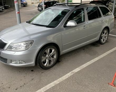 Серый Шкода Октавия, объемом двигателя 1.8 л и пробегом 224 тыс. км за 7495 $, фото 1 на Automoto.ua