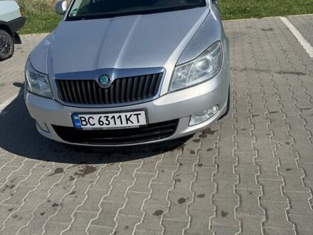 Серый Шкода Октавия, объемом двигателя 1.6 л и пробегом 260 тыс. км за 7700 $, фото 1 на Automoto.ua