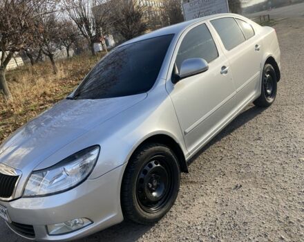 Серый Шкода Октавия, объемом двигателя 1.6 л и пробегом 300 тыс. км за 7650 $, фото 1 на Automoto.ua