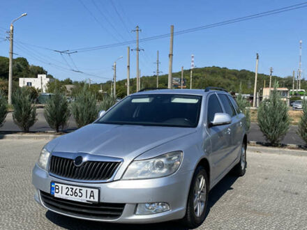 Шкода Октавия 2010 в Полтаве на Automoto.ua Серый Шкода Октавия, объемом двигателя 1.6 л и пробегом 340 тыс. км за 6399 $, фото 1 на Automoto.ua