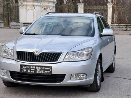 Серый Шкода Октавия, объемом двигателя 1.6 л и пробегом 133 тыс. км за 7700 $, фото 1 на Automoto.ua