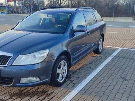 Серый Шкода Октавия, объемом двигателя 1.8 л и пробегом 200 тыс. км за 7499 $, фото 1 на Automoto.ua