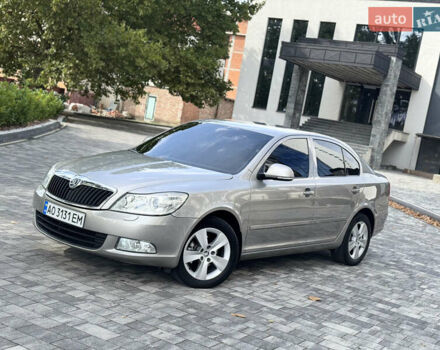Серый Шкода Октавия, объемом двигателя 1.2 л и пробегом 233 тыс. км за 7600 $, фото 1 на Automoto.ua