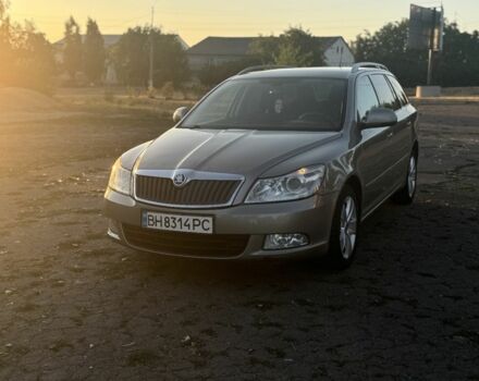 Серый Шкода Октавия, объемом двигателя 1.6 л и пробегом 290 тыс. км за 6300 $, фото 1 на Automoto.ua