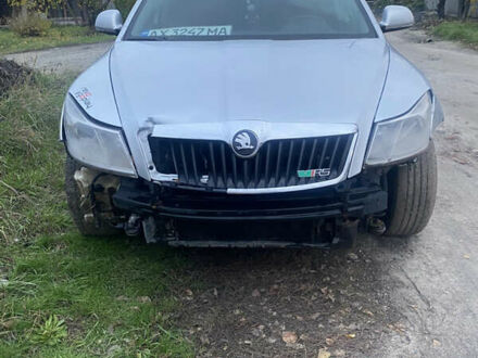 Серый Шкода Октавия, объемом двигателя 1.8 л и пробегом 180 тыс. км за 5500 $, фото 1 на Automoto.ua