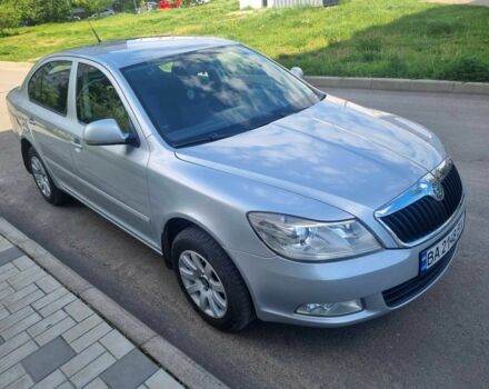 Сірий Шкода Октавія, об'ємом двигуна 1.6 л та пробігом 180 тис. км за 7300 $, фото 1 на Automoto.ua