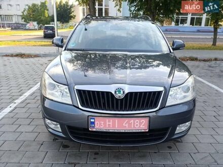 Серый Шкода Октавия, объемом двигателя 0 л и пробегом 207 тыс. км за 7777 $, фото 1 на Automoto.ua