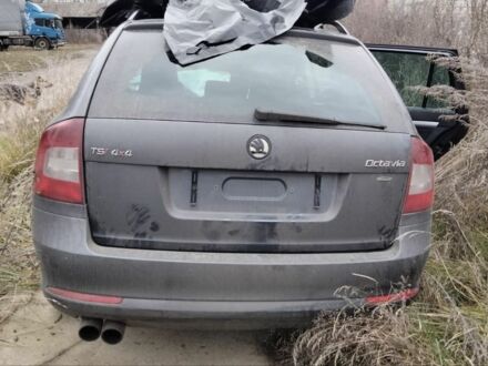 Сірий Шкода Октавія, об'ємом двигуна 1.8 л та пробігом 250 тис. км за 2850 $, фото 1 на Automoto.ua