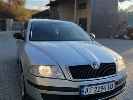Шкода Октавия 2010 в Ивано-Франковске на Automoto.ua Серый Шкода Октавия, объемом двигателя 1.6 л и пробегом 354 тыс. км за 6200 $, фото 1 на Automoto.ua