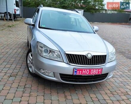 Серый Шкода Октавия, объемом двигателя 1.6 л и пробегом 310 тыс. км за 7650 $, фото 1 на Automoto.ua