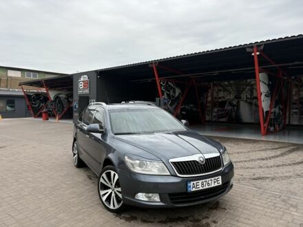 Серый Шкода Октавия, объемом двигателя 1.6 л и пробегом 240 тыс. км за 7700 $, фото 1 на Automoto.ua