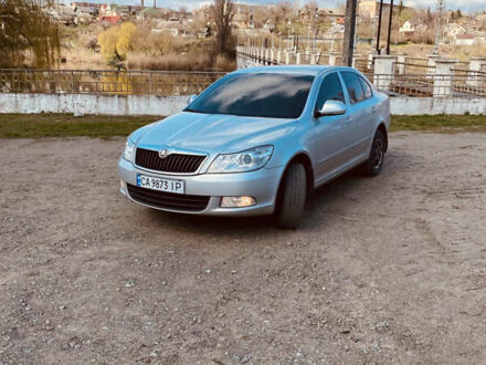 Сірий Шкода Октавія, об'ємом двигуна 1.8 л та пробігом 170 тис. км за 7500 $, фото 1 на Automoto.ua
