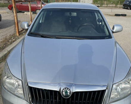 Серый Шкода Октавия, объемом двигателя 1.8 л и пробегом 226 тыс. км за 8800 $, фото 1 на Automoto.ua