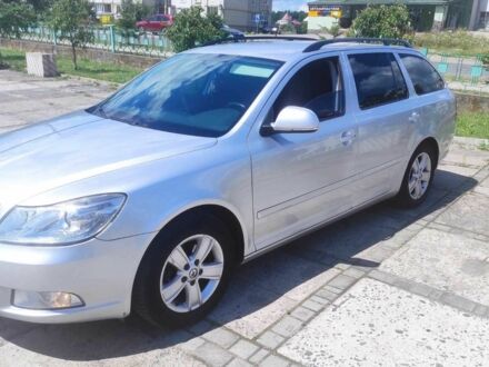 Шкода Октавия 2010 в Самборе на Automoto.ua Серый Шкода Октавия, объемом двигателя 1.6 л и пробегом 300 тыс. км за 6500 $, фото 1 на Automoto.ua