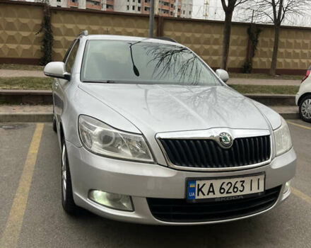 Сірий Шкода Октавія, об'ємом двигуна 1.6 л та пробігом 263 тис. км за 7500 $, фото 1 на Automoto.ua