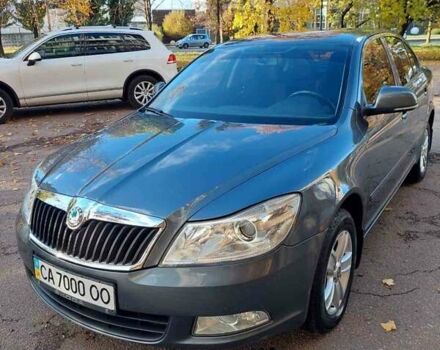 Сірий Шкода Октавія, об'ємом двигуна 1.6 л та пробігом 211 тис. км за 8600 $, фото 1 на Automoto.ua